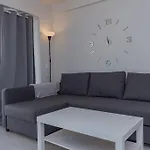 En * 萨洛