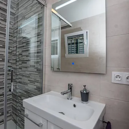 En Apartament *